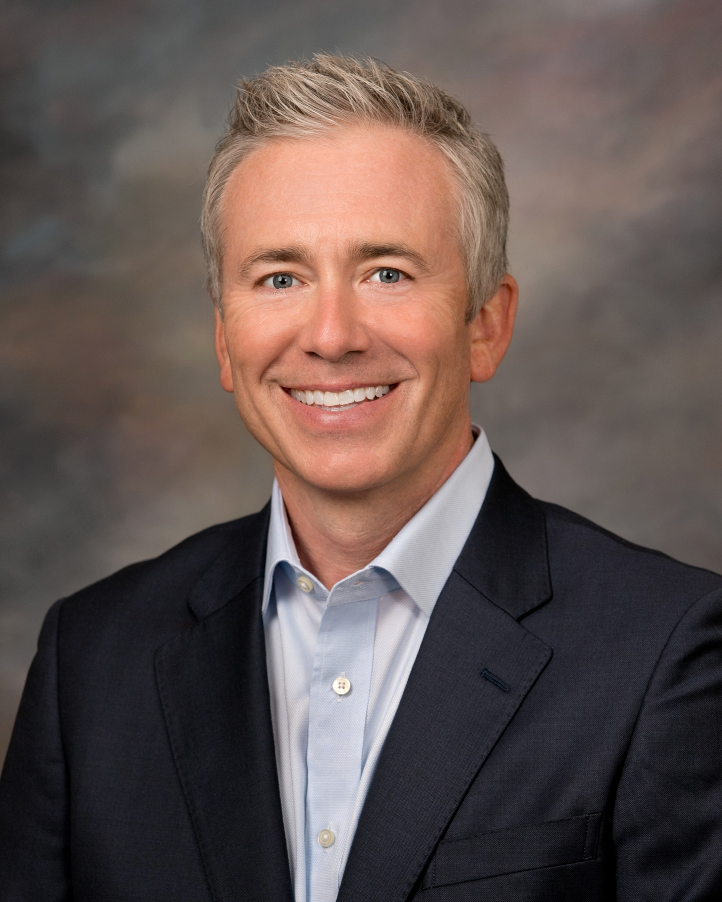 Todd Everett headshot